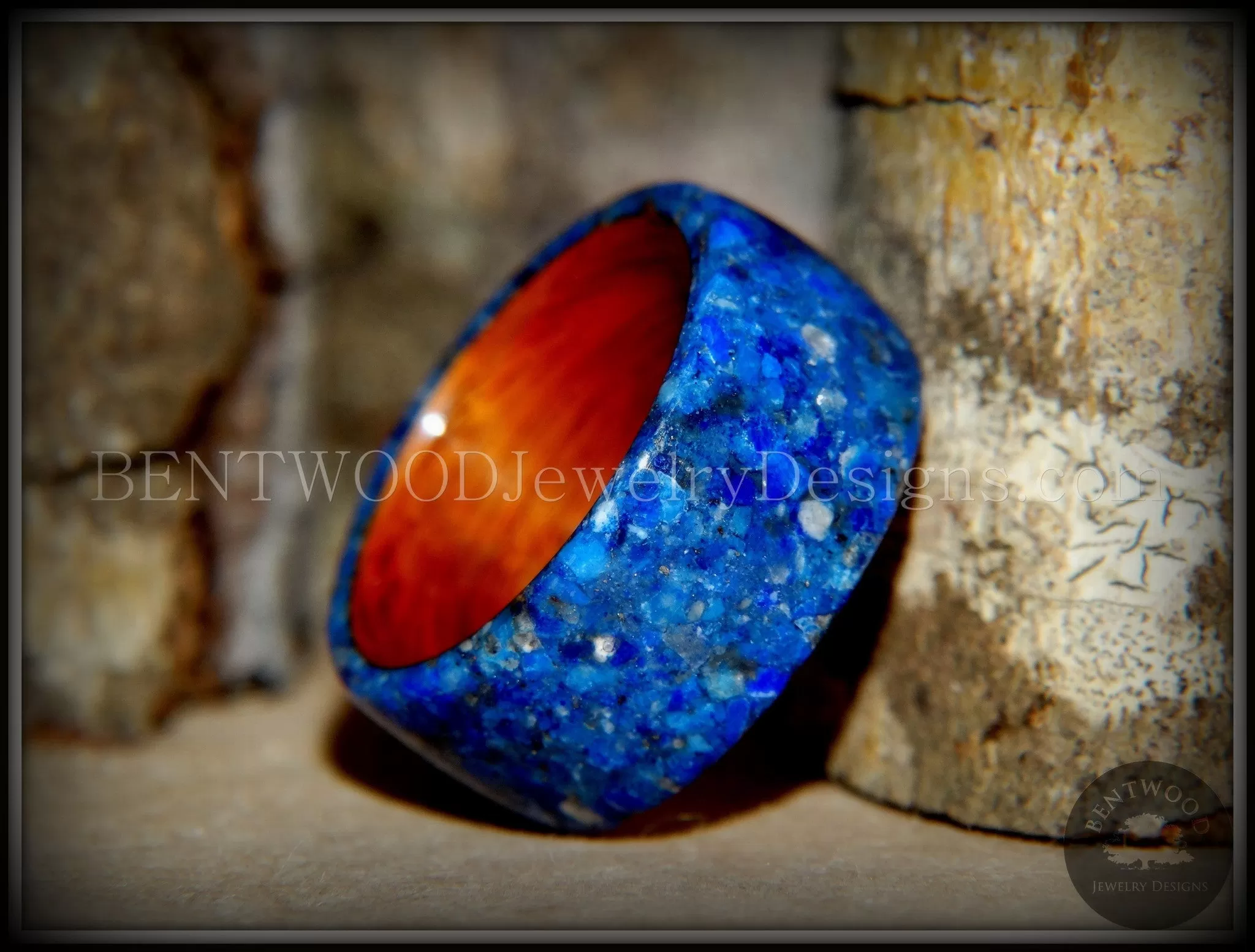 Bentwood Ring - Rosewood Wooden Ring with Blue Lapis Inlay