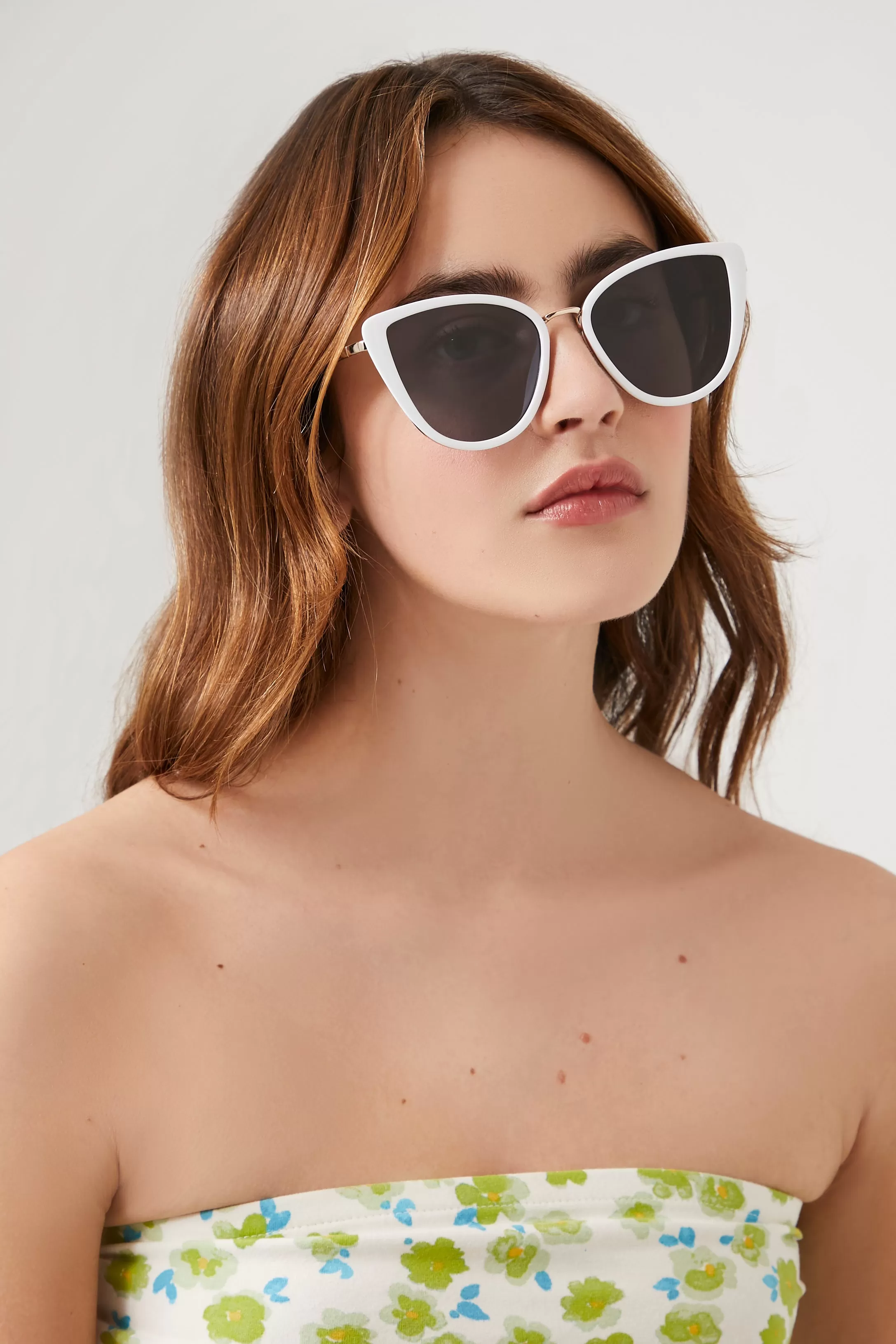 Cat-Eye Frame Sunglasses