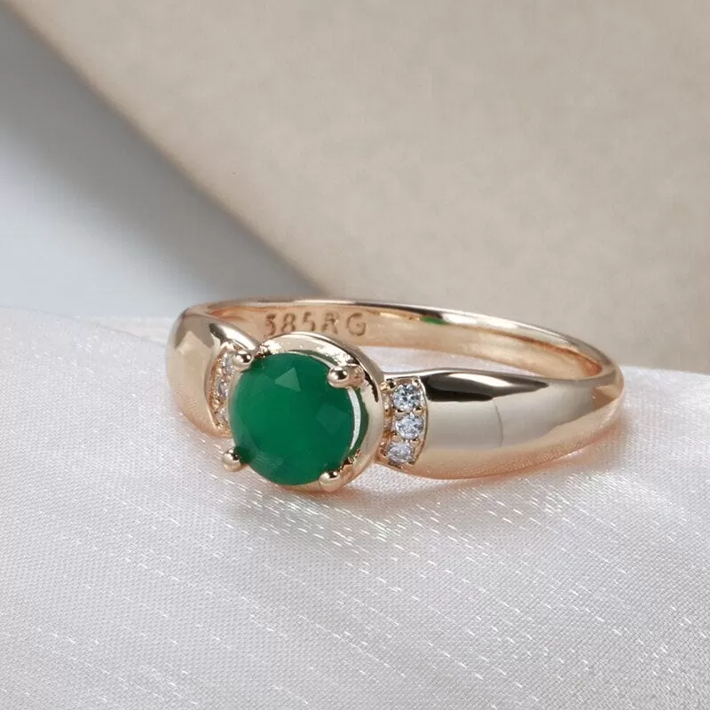 Circle Cut Emerald Gold Ring