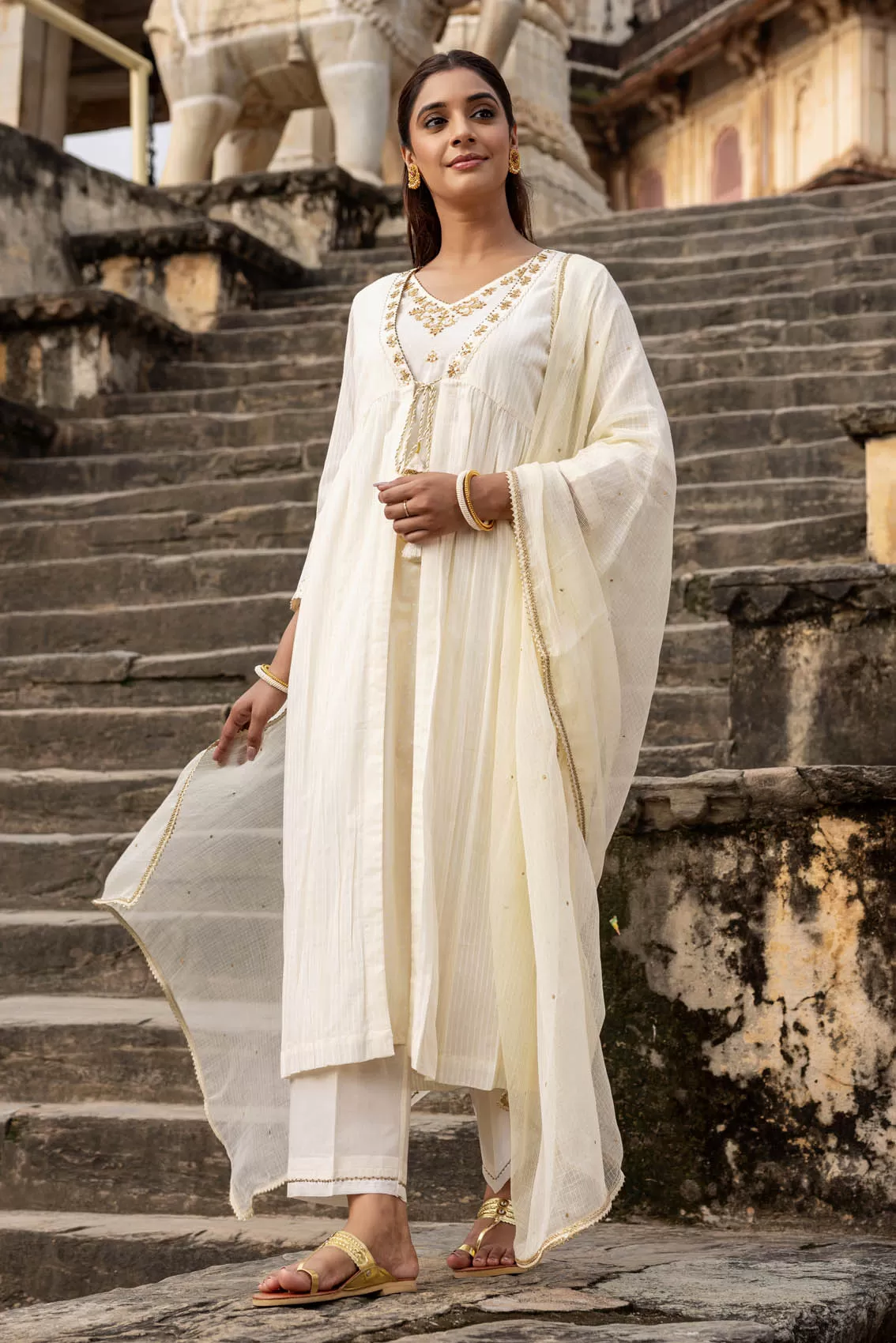 Divisha Onam Kurta