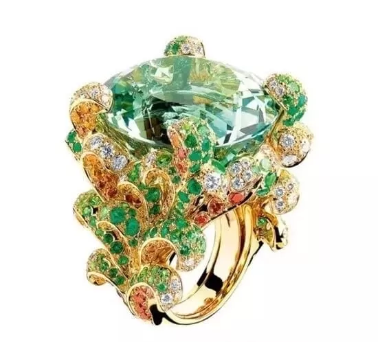 Emerald Charm Gold Ring