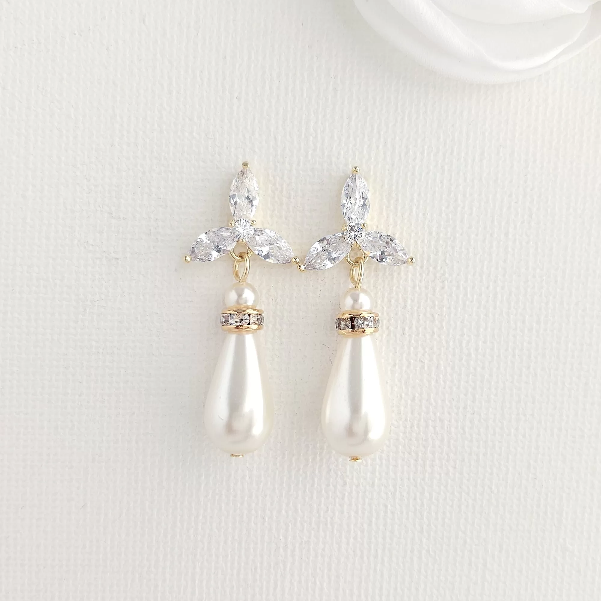 Pearl Earrings For Bridal Party in Gold- Flora