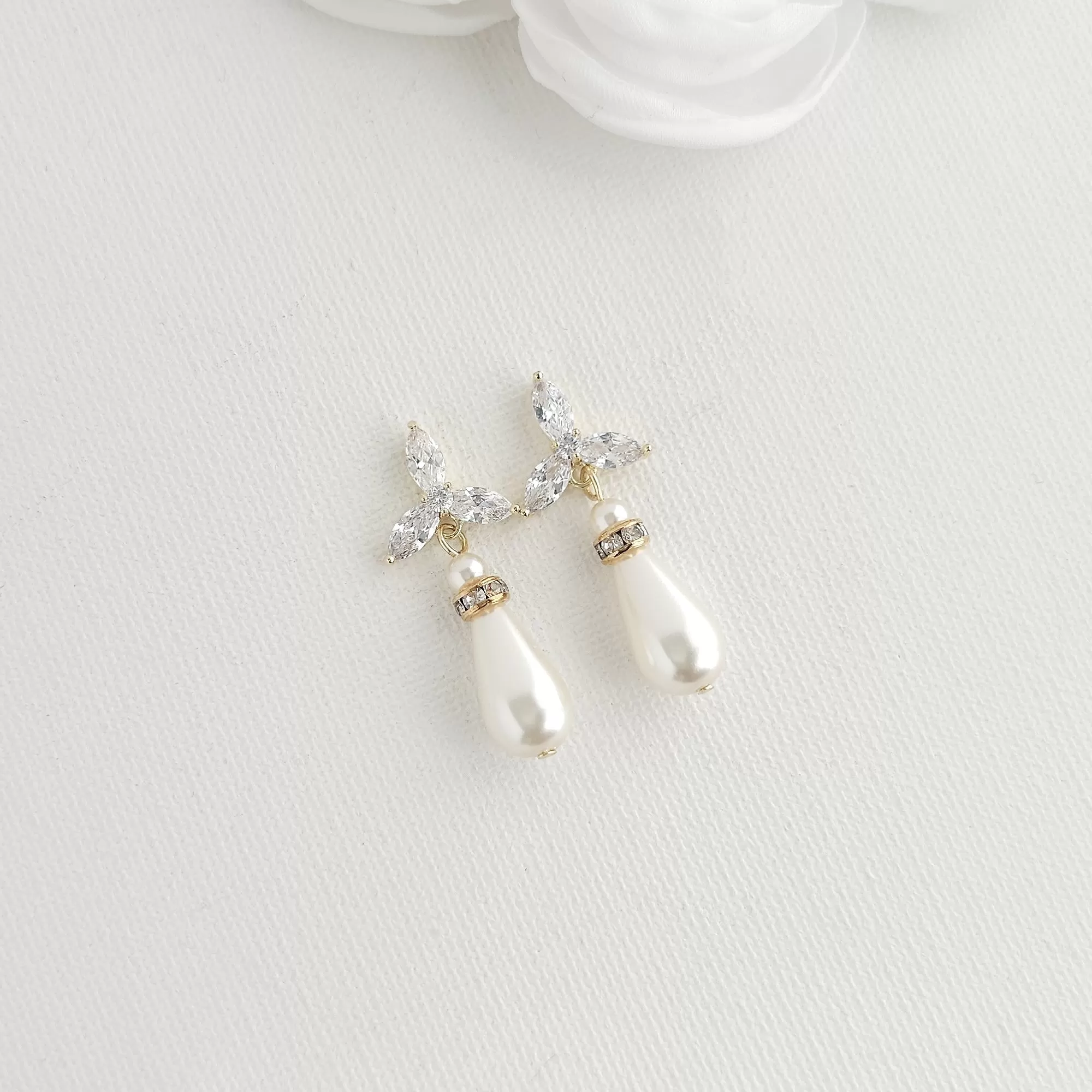 Pearl Earrings For Bridal Party in Gold- Flora