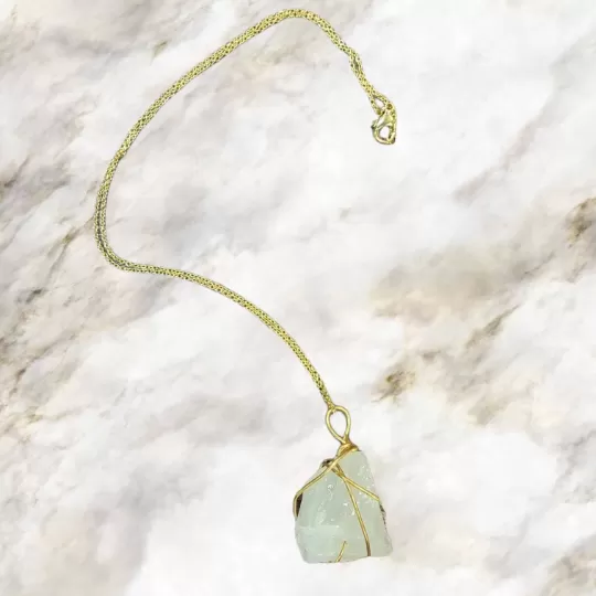 Quartz Gold Chain Pendant Necklace