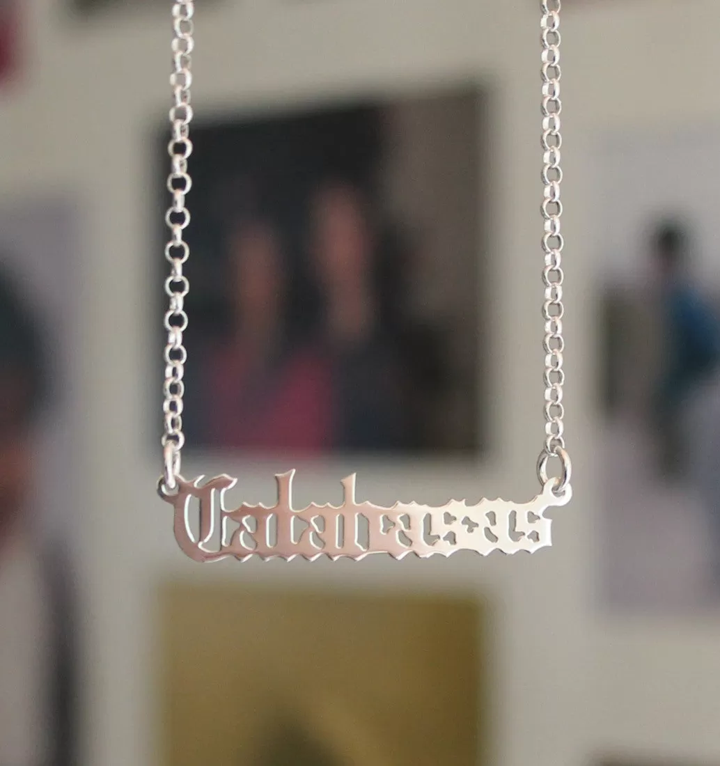 Smaller Gothic Nameplate Necklace - Kylie Jenner