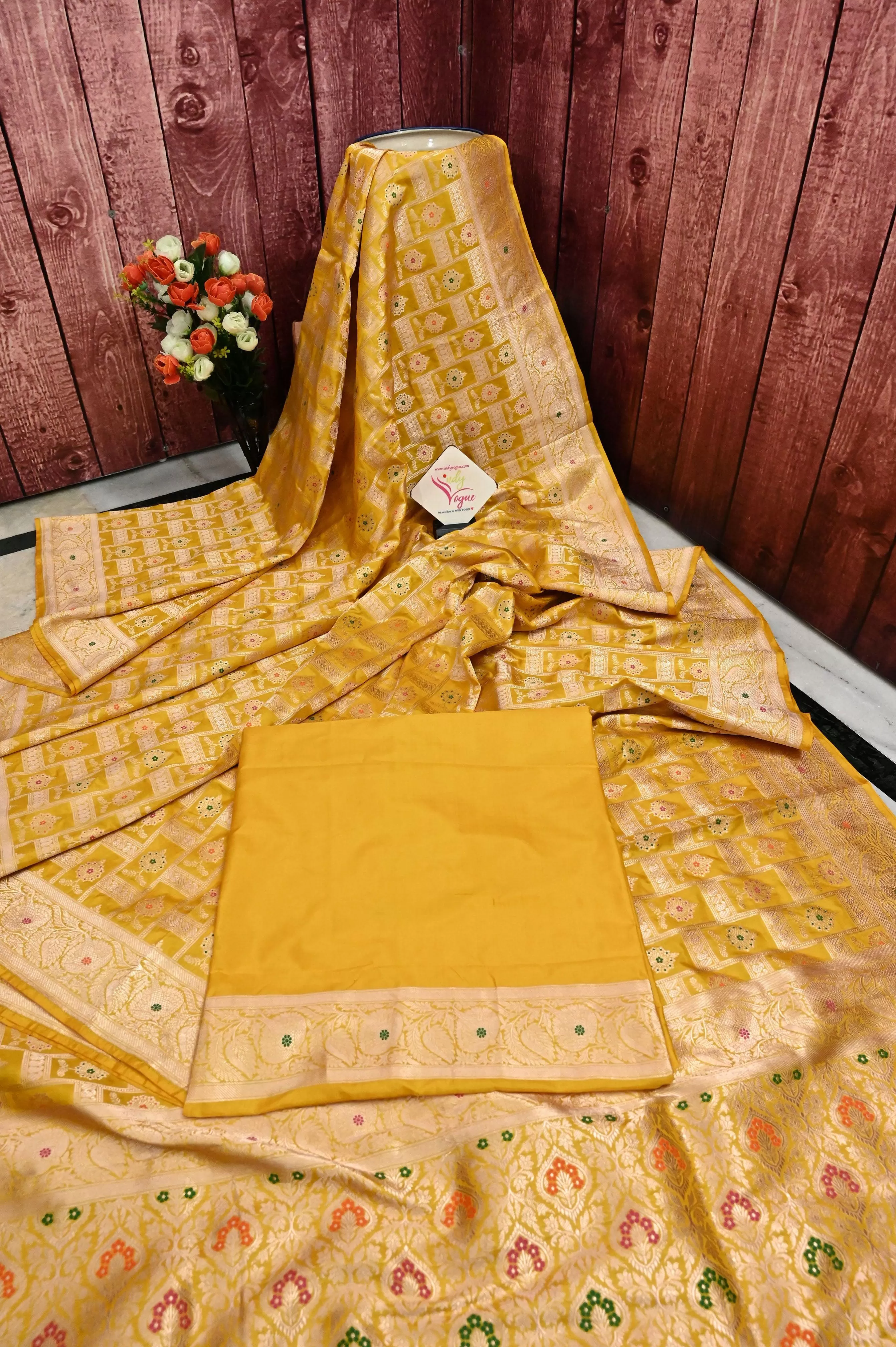 Yellow Color Pure Katan Banarasi Saree with Geometric Motif and Meenakari Work